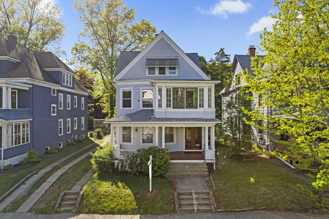 40 Hubinger St in New Haven, CT - Building Photo