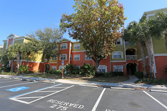 Grand Key Condominiums in Tampa, FL - Building Photo - Building Photo