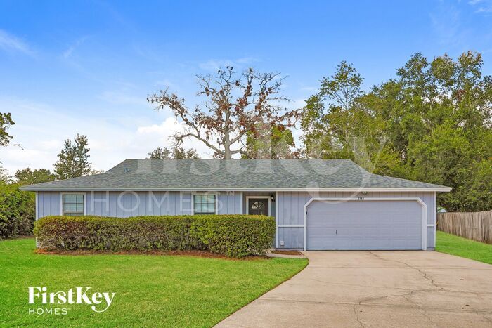 2966 Russell Oaks Dr in Green Cove Springs, FL - Building Photo