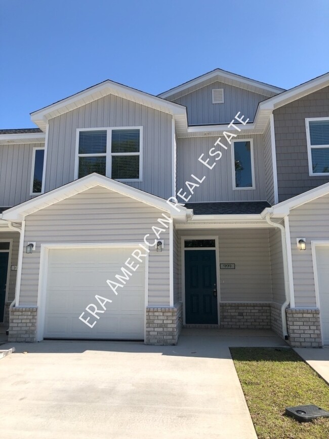 property at 999 Skylark Rd