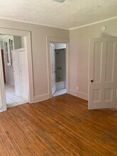 34 Alexander St, Unit 2 in Rochester, NY - Building Photo - Building Photo