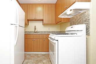 Timberlane Apartments in Hayward, CA - Building Photo - Interior Photo