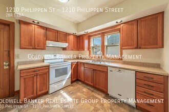 1210 Philippen St in Manitowoc, WI - Building Photo - Building Photo