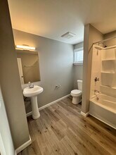 24 Monarch Wy in Portsmouth, NH - Building Photo - Building Photo