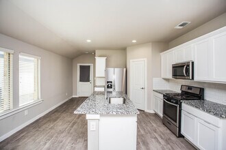 4717 126th St in Lubbock, TX - Building Photo - Building Photo