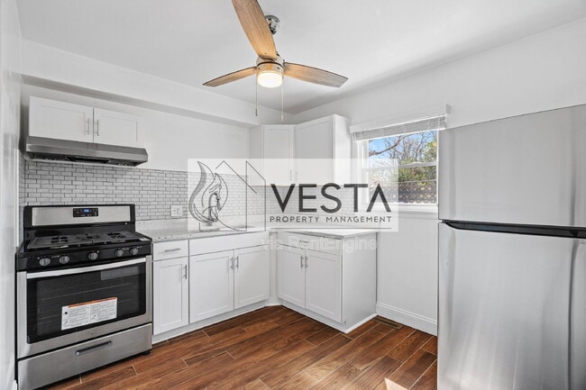 6 Dogwood Ct in Asheville, NC - Building Photo - Building Photo