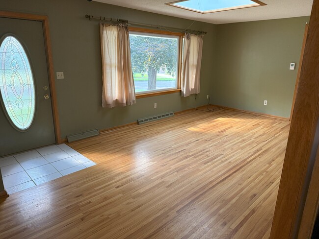 2326 15th Ave NW in Rochester, MN - Building Photo - Building Photo