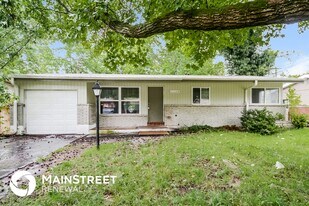 11726 Criterion Ave in St. Louis, MO - Building Photo