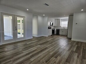 4308 Monroe St in Hollywood, FL - Building Photo - Building Photo