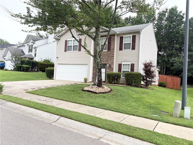 320 Westminster Dr in Canton, GA - Building Photo - Building Photo