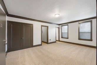 The Ambassador Apartments in Tacoma, WA - Foto de edificio - Building Photo