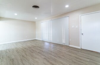 4228 Dawn Ave in Odessa, TX - Building Photo - Building Photo