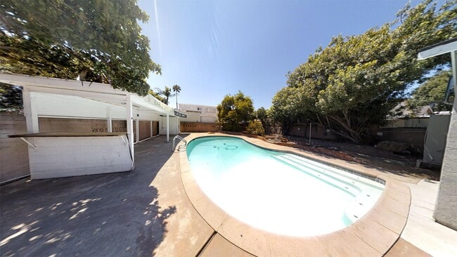 4840 Art St in San Diego, CA - Building Photo - Building Photo