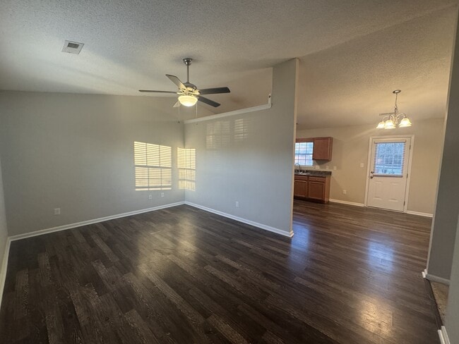 203 Kali Ct in Richlands, NC - Building Photo - Building Photo