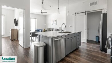 5511 Caprock Smt Dr, Unit 2206 in Bee Cave, TX - Building Photo - Building Photo