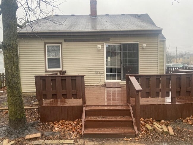 2425 E 37th St in Lorain, OH - Building Photo - Building Photo