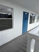 2052 Exeter C in Boca Raton, FL - Building Photo - Building Photo