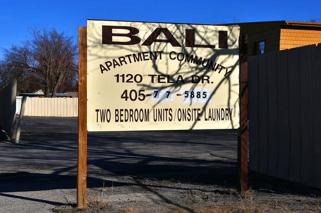 Bali Apartments in Oklahoma City, OK - Foto de edificio - Building Photo