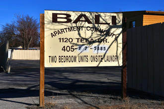 Bali Apartments in Oklahoma City, OK - Building Photo - Building Photo