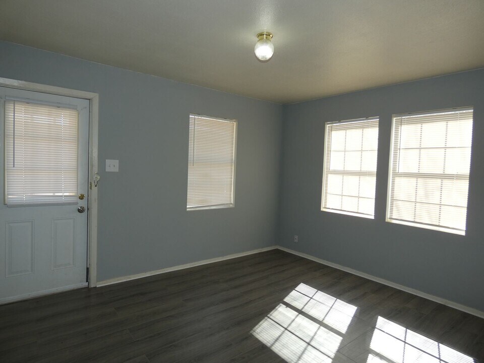 1358 Mulberry St in Abilene, TX - Building Photo