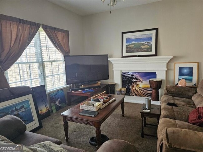 557 Wisteria Dr in Woodstock, GA - Building Photo - Building Photo