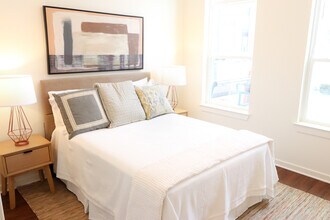 Birchwood at Washington Township in Turnersville, NJ - Foto de edificio - Building Photo