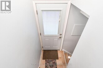 18 Margrath Pl in Toronto, ON - Building Photo - Building Photo