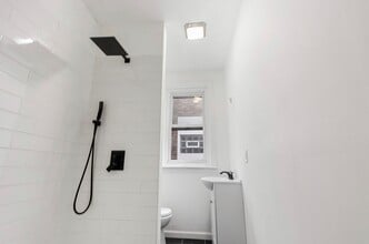 6011 Catharine St in Philadelphia, PA - Building Photo - Building Photo