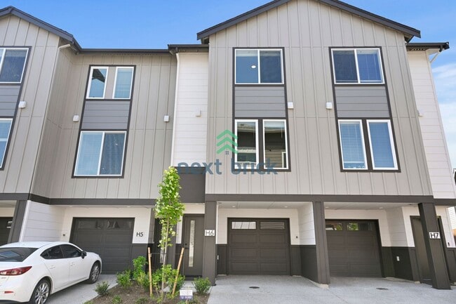 16124 Cascadian Way