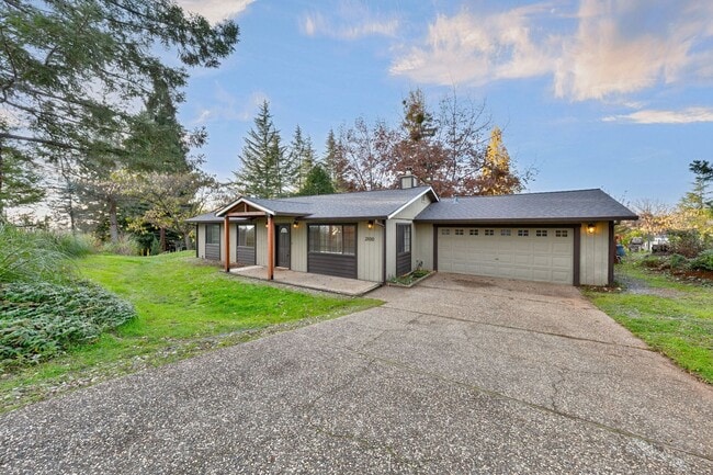 property at 2100 Deer Run Ct