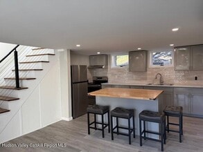 19 Purvis St in Kingston, NY - Building Photo - Building Photo