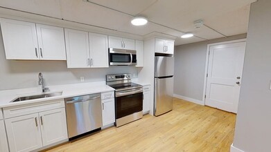 89 Woodrow Ave, Unit 6 in Boston, MA - Building Photo - Building Photo