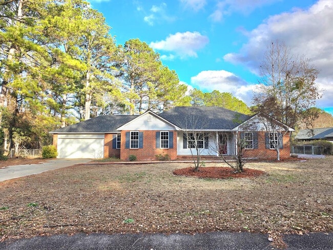 property at 160 Pinnacle Ct