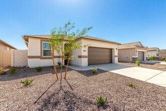 5507 Mearns Wy in San Tan Valley, AZ - Building Photo - Building Photo