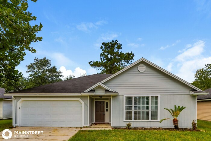 1928 Calusa Trail in Middleburg, FL - Building Photo