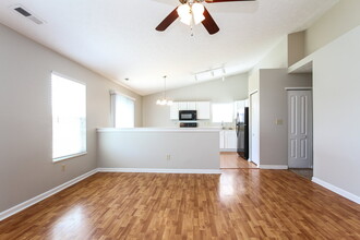 1193 Sunkiss Ct in Franklin, IN - Building Photo - Building Photo