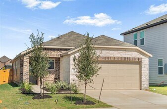 412 Breccia Trl in Liberty Hill, TX - Building Photo - Building Photo