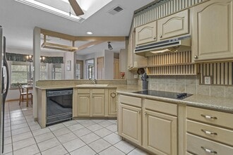 5942 Brook Falls in San Antonio, TX - Building Photo - Building Photo