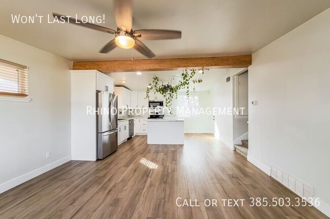 property at 1993 Champagne Ave