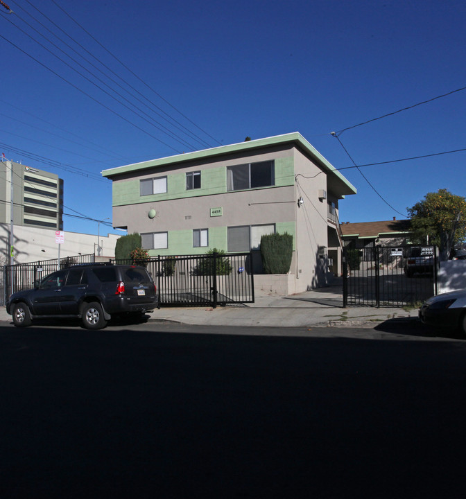 4455-4459 De Longpre Ave in Los Angeles, CA - Building Photo