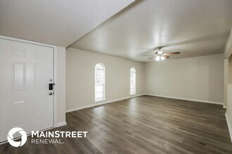 2941 Rolling Hills Dr in Carrollton, TX - Building Photo - Building Photo