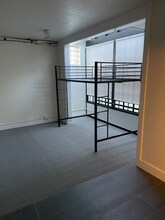 416 E Main St in Charlottesville, VA - Foto de edificio - Building Photo