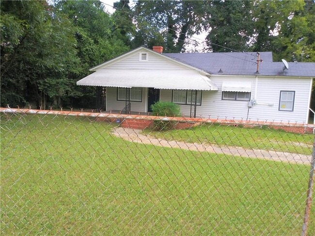 property at 3631 W Napier Ave