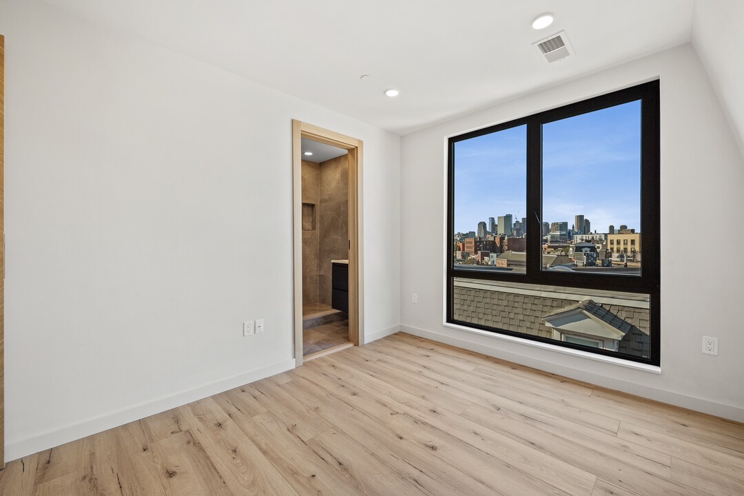 6 National St, Unit 3 in Boston, MA - Building Photo