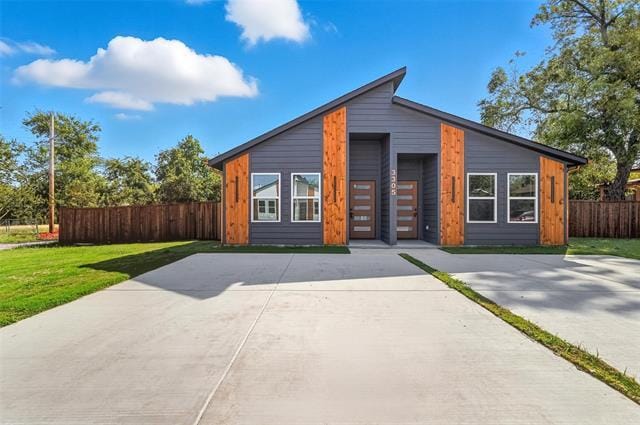 property at 3305 Stevens St