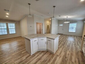 215 Caviller Ct in North Fort Myers, FL - Building Photo - Building Photo
