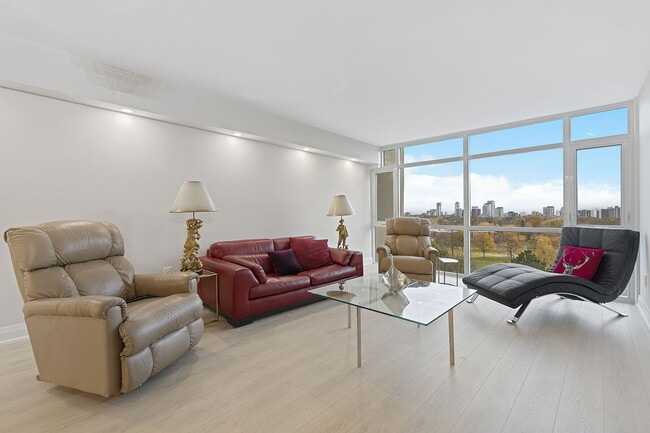 property at 1555 Finch Ave E