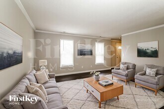 4202 Hounds Run Dr in Matthews, NC - Foto de edificio - Building Photo