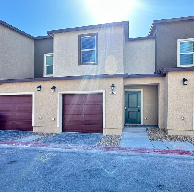 4837 Ava Ridge Ave in Enterprise, NV - Building Photo - Building Photo