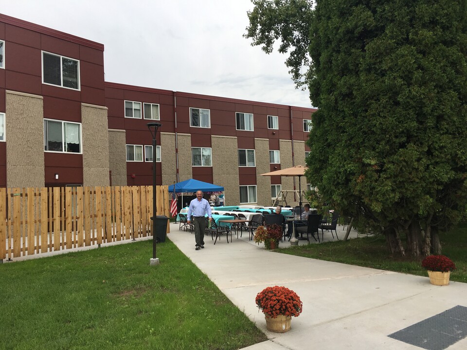 Heritage Apartments ( Senior 62 + ) in Duluth, MN - Building Photo